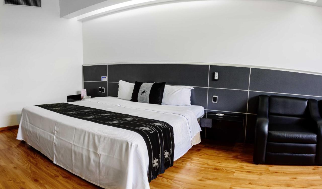 Hotel Ibiza Plaza Mexico Extérieur photo