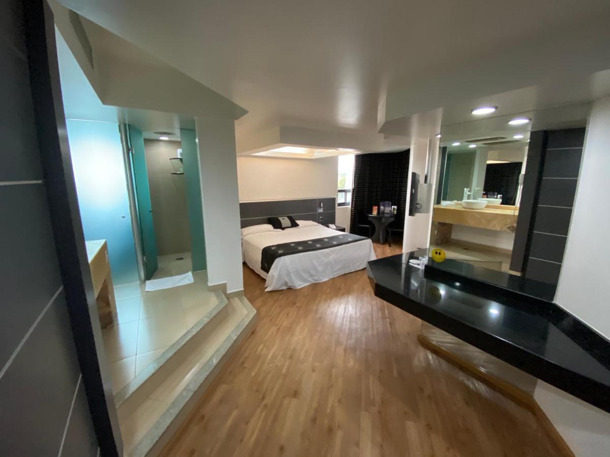 Hotel Ibiza Plaza Mexico Extérieur photo